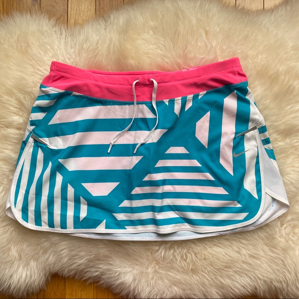 NIKE DRI-FIT tennis skirt